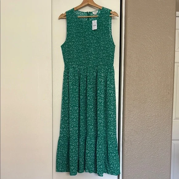 J. Crew Smocked Floral Sleeveless Green Dress - Picture 1 of 5